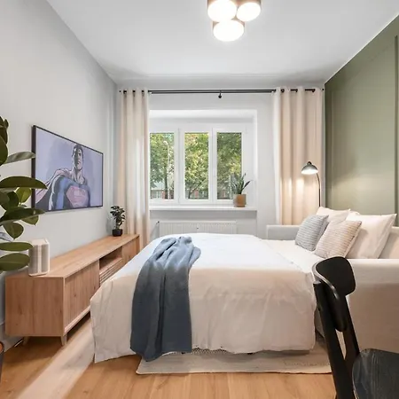 Cozy Nest In The Heart Of The דירה *